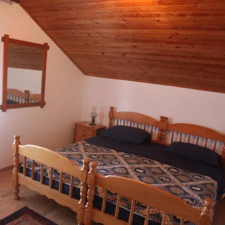 Apartman Mara *