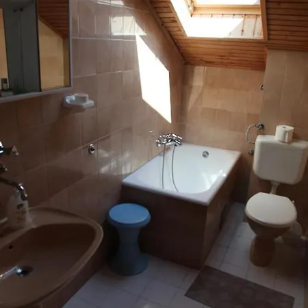 Apartman Mara *